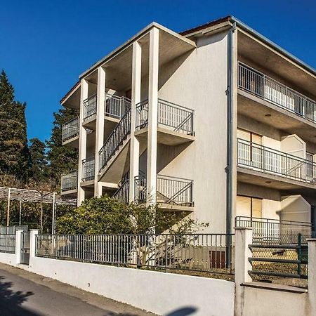 Apartments Aurora Kastela Exterior photo