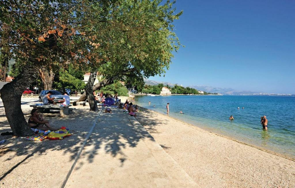 Apartments Aurora Kastela Exterior photo